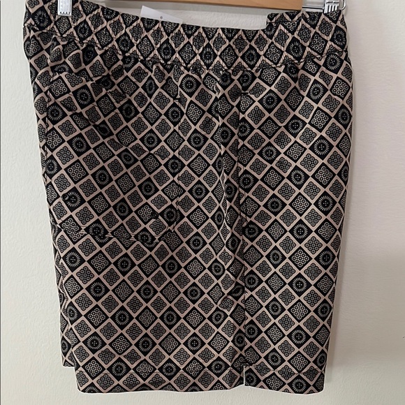 Forever 21 Men’s 2XL Swim Trunks – Black & Tan Geometric Print, Classic Fit - Picture 5 of 5